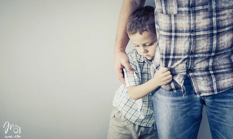چگونه از کودکان خجالتی عکس بگیریم؟